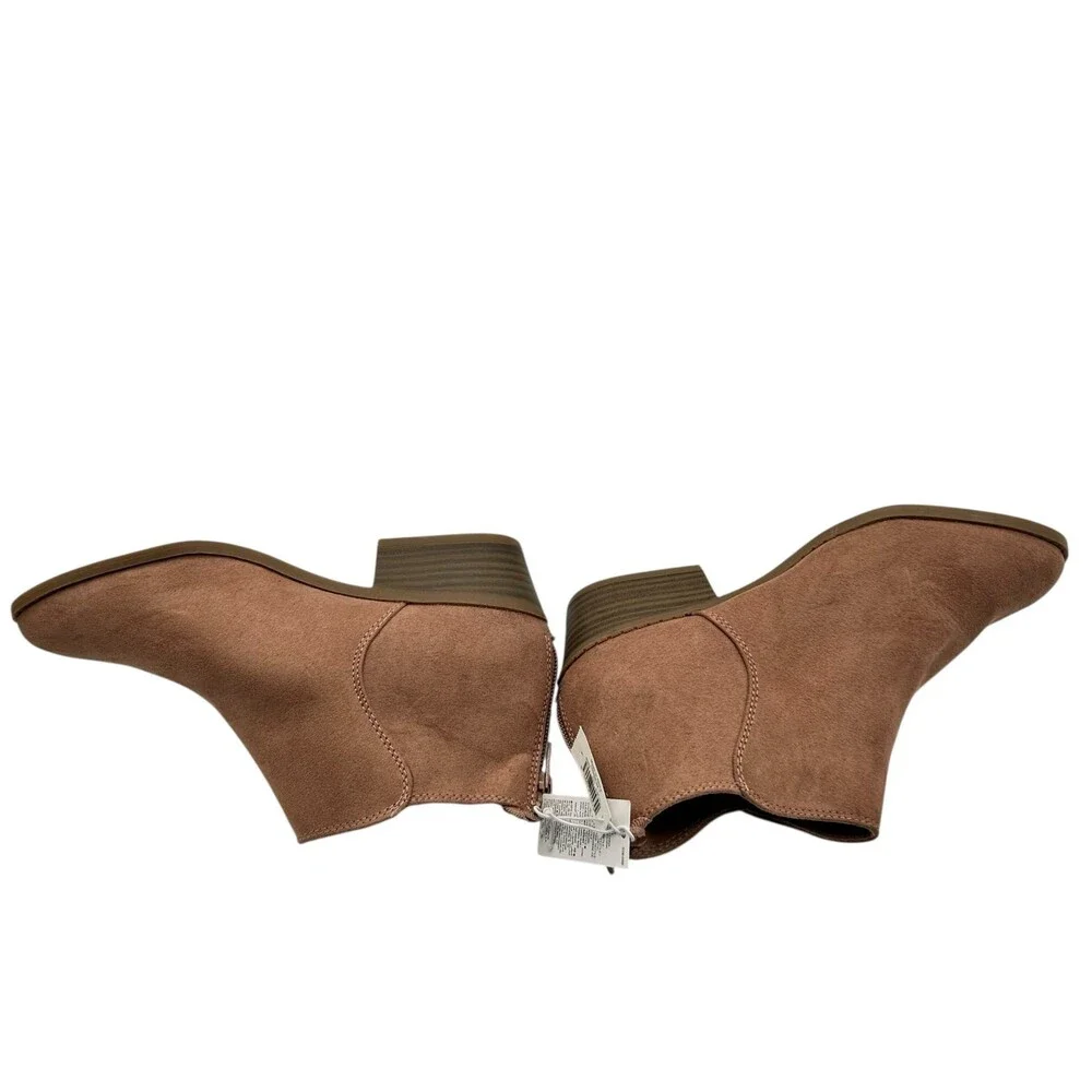 Old Navy Girls Tan Suede Rear Zip Stacked Block Heel Ankle Booties Size 4